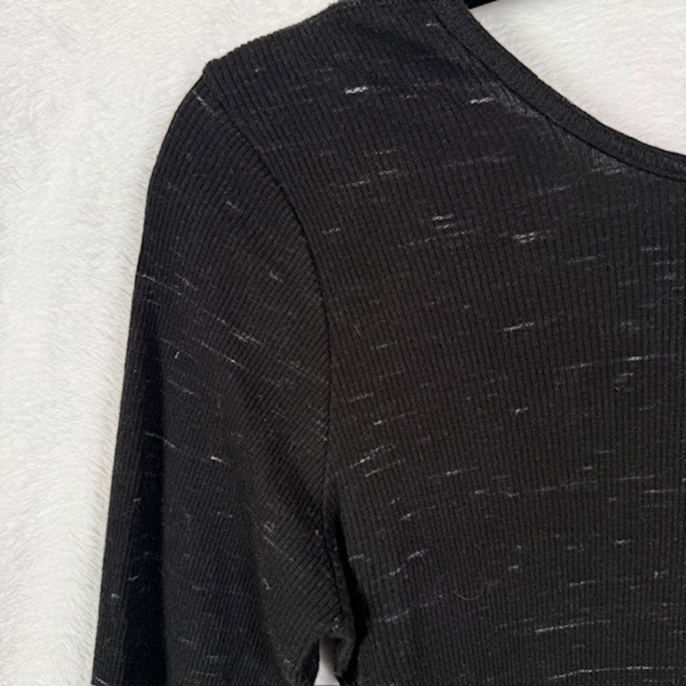 Rag & Bone JEAN Black Space Dye Ribbed Long Sleeve Snap Back Top Small - Picture 5 of 12